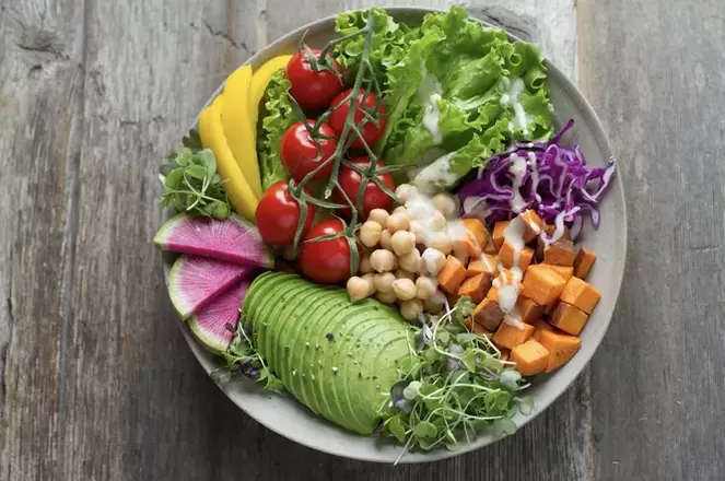 Comer fibra protegerá contra las varices